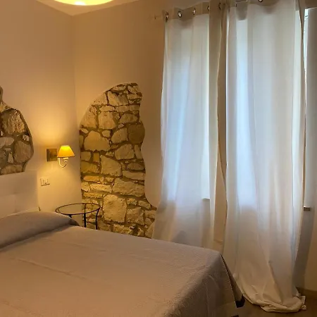 Unique Guest house 3*