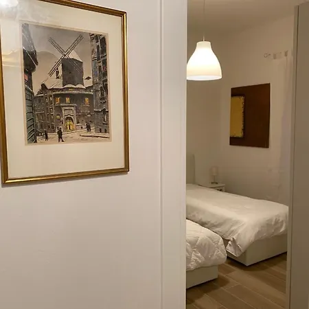 Unique בית הארחה 3*