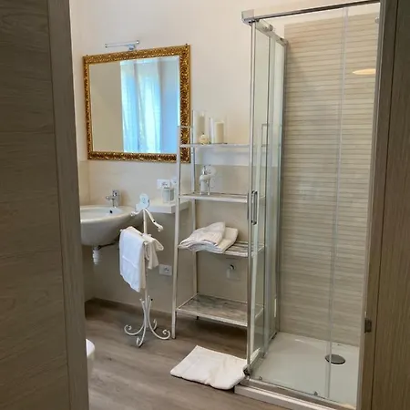 Unique Guest house *