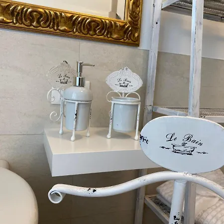 Unique Guest house