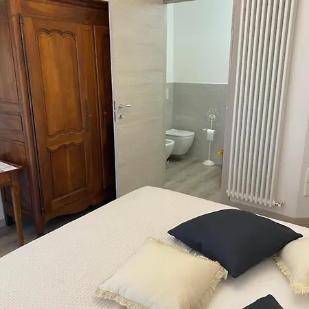 Unique Guest house